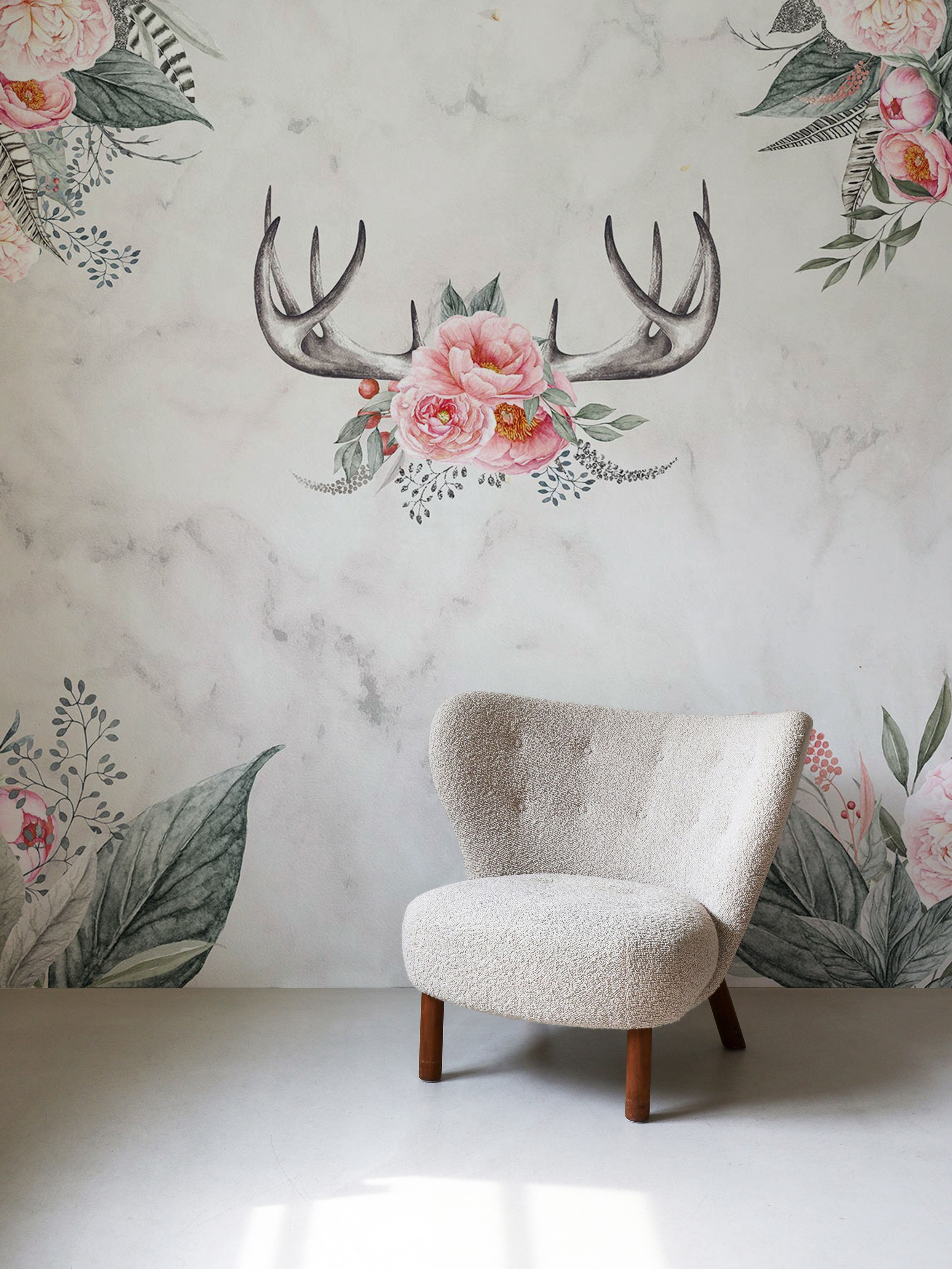 Zidni mural s floralnim jelenom s ružičastim ružama i botaničkim elementima