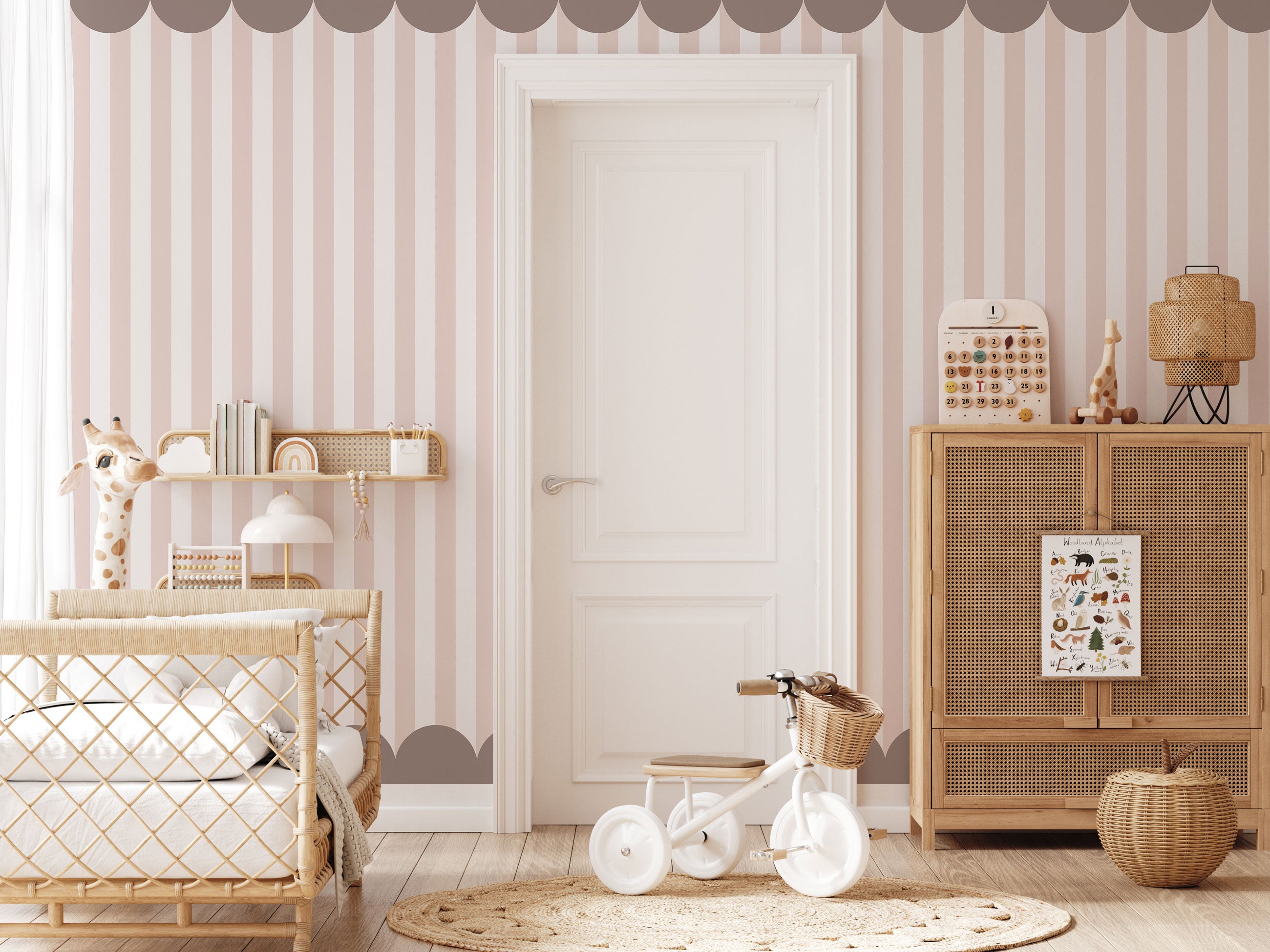 Tapeta s uzorkom prugastih školjki u bež boji