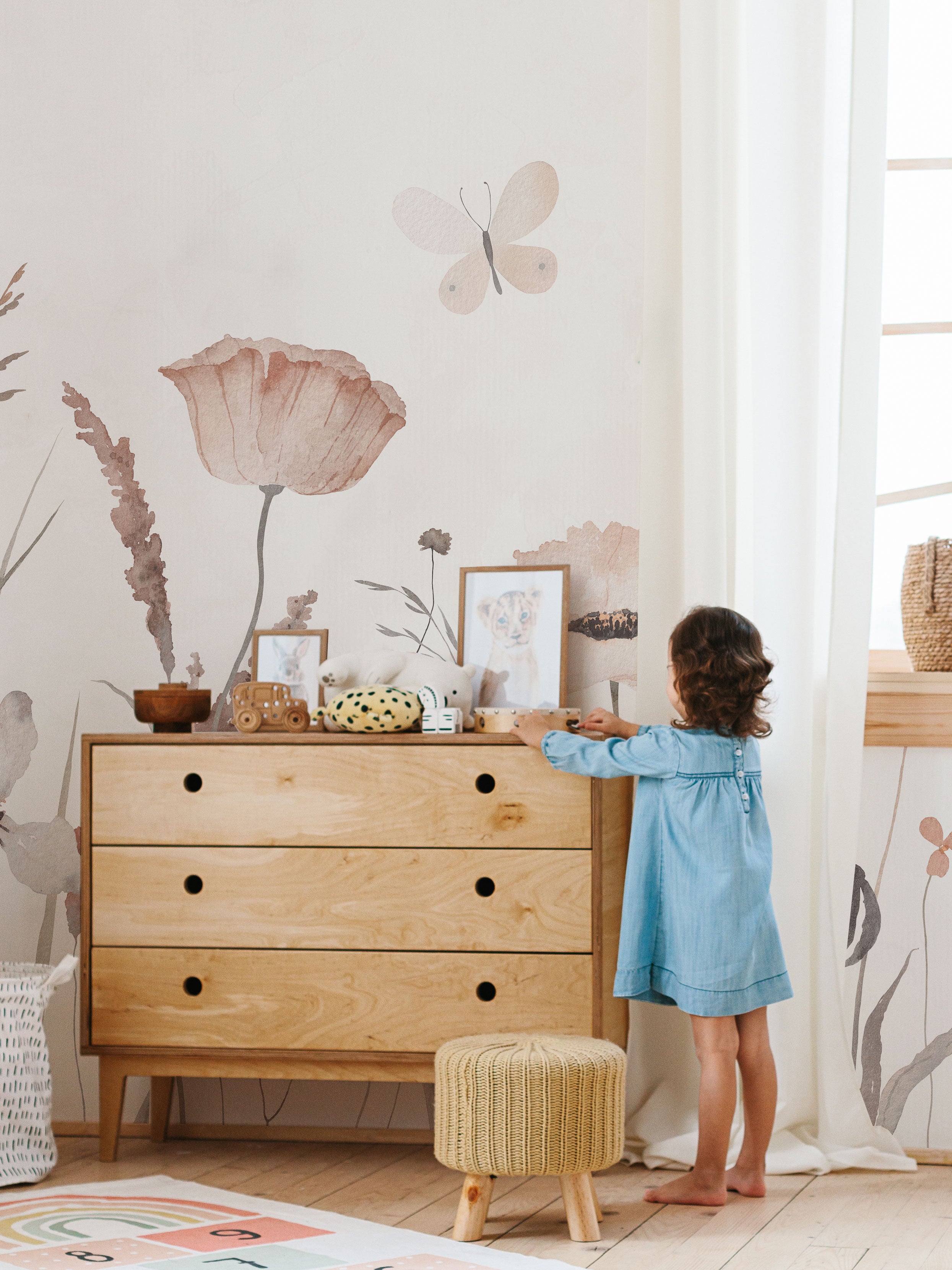Fluttering Meadow - Eclart Walls